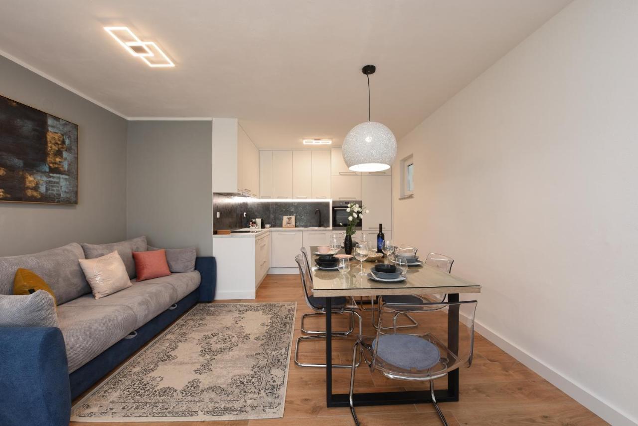 Malako Family Apartments 셀리네 외부 사진