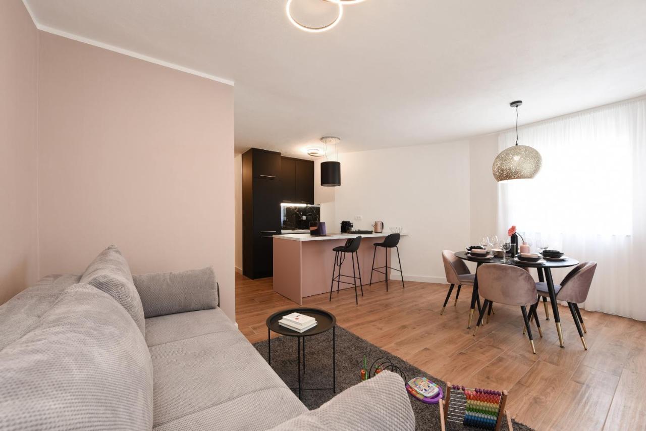 Malako Family Apartments 셀리네 외부 사진